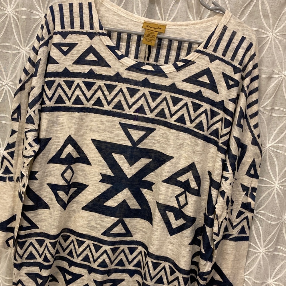 Wrangler Aztec Top - Picture 2 of 7